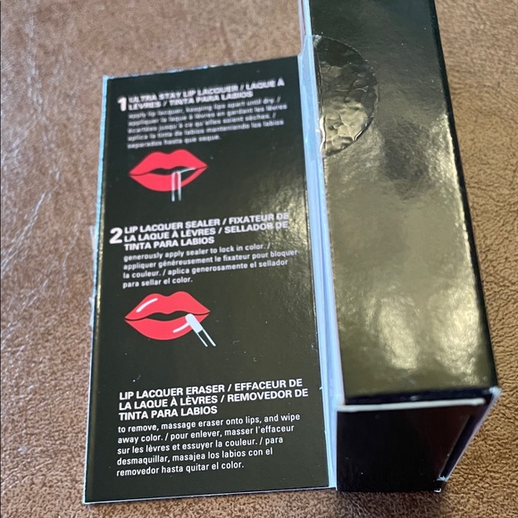 Mary Kay Ultra Stay Lip Lacquer Kit - Cherry New in Original Packaging - Picture 4 of 5